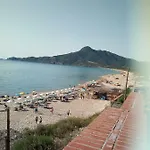 Al Mare, Al Sole, Si', Ma Nella Casa Del Minatore アパート