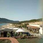 Al Mare, Al Sole, Si', Ma Nella Casa Del Minatore アパート *