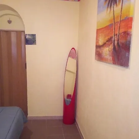Apartment Al Mare, Al Sole, Si', Ma Nella Casa Del Minatore