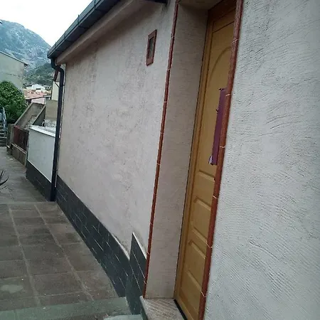 Apartmán Al Mare, Al Sole, Si', Ma Nella Casa Del Minatore