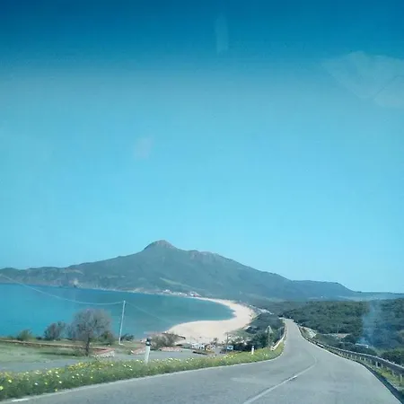 Lejlighed Al Mare, Al Sole, Si', Ma Nella Casa Del Minatore
