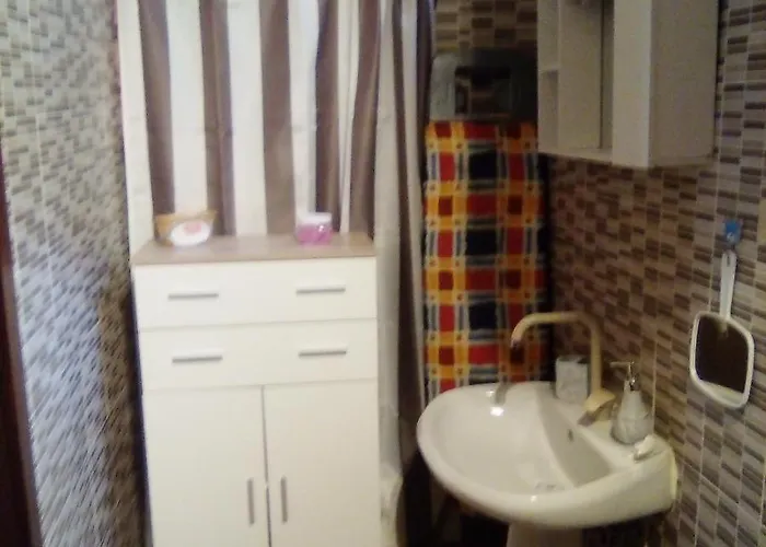 Al Mare, Al Sole, Si', Ma Nella Casa Del Minatore * Buggerru